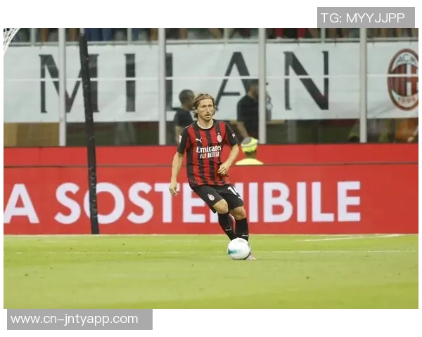 意媒曝B席明夏或自由身离队已与尤文米兰展开初步接触