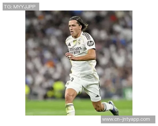 西班牙裁判技术委员会承认科克漏判红牌事件引发广泛关注