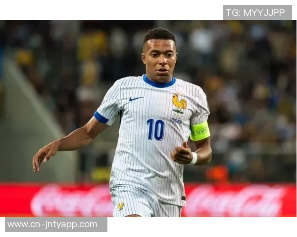 姆巴佩右脚踝轻微扭伤马斯坦托诺腿后肌疲劳需休息