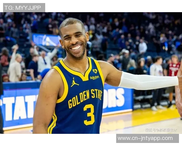 保罗适应快船角色变化努力实现生活与篮球的完美平衡