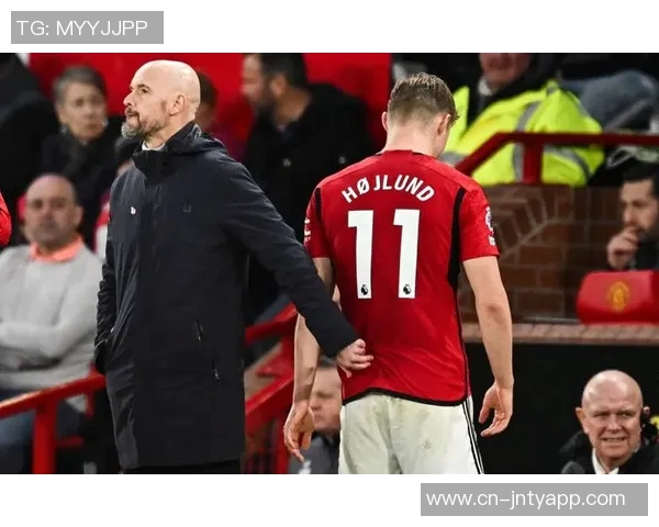 舍什科社交媒体庆祝进球胜利霍伊伦送上祝贺与友谊之声