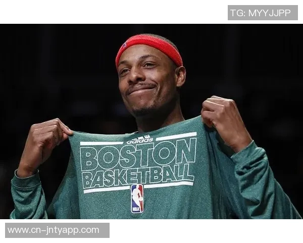 皮尔斯谈与女友共同观看色情片的亲密体验与感受