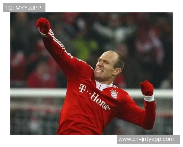 法尔克透露格伊希望离开水晶宫拜仁对其表现出浓厚兴趣