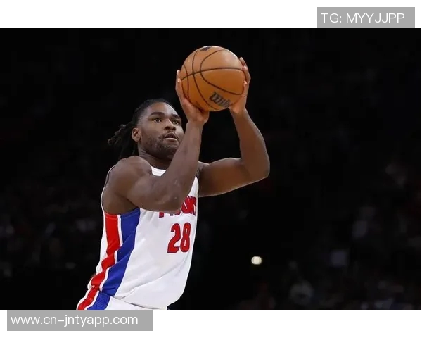 德里克怀特强调篮板球重要性呼吁全队全力以赴冲抢每一个篮板