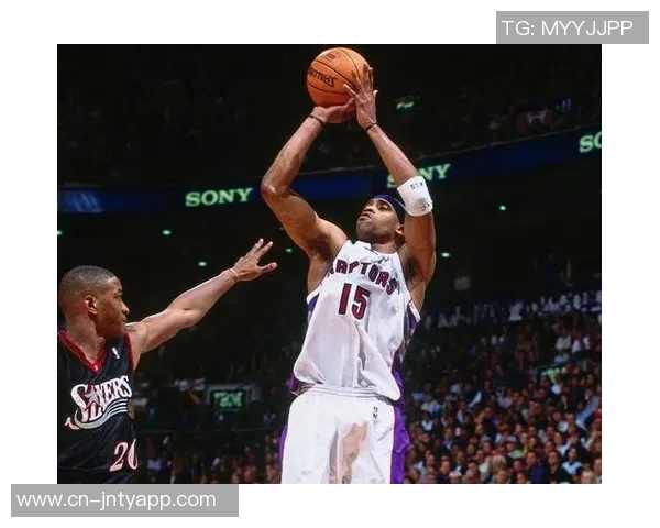 卡特布莱恩特展现灵动风采突破上篮得分引爆全场激情