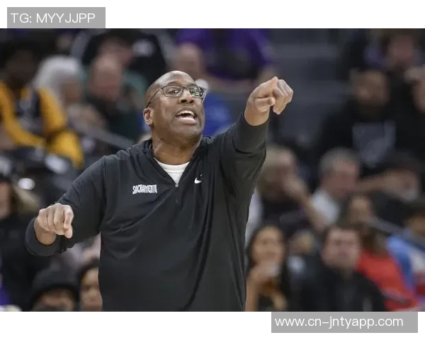 迈克布朗称赞骑士表现出色并强调球队仍有巨大提升潜力