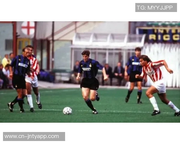 萨内蒂谈国米氛围：阿根廷球员在这里感受到家的温暖与大国际时代的传承