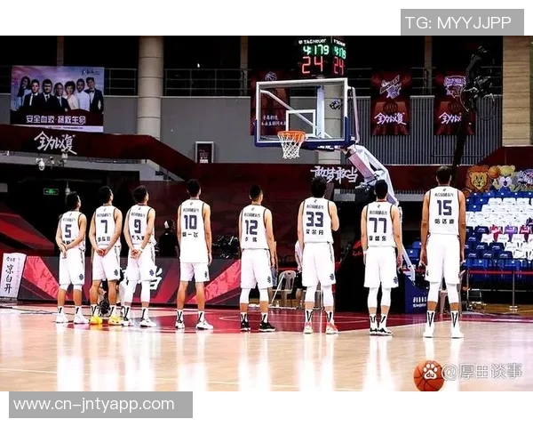 鹈鹕队决定执行伊夫米西和乔丹霍金斯的球队选项续约计划