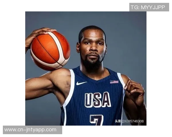 卡梅隆约翰逊首节三分球失准仅得1分2板2助状态堪忧