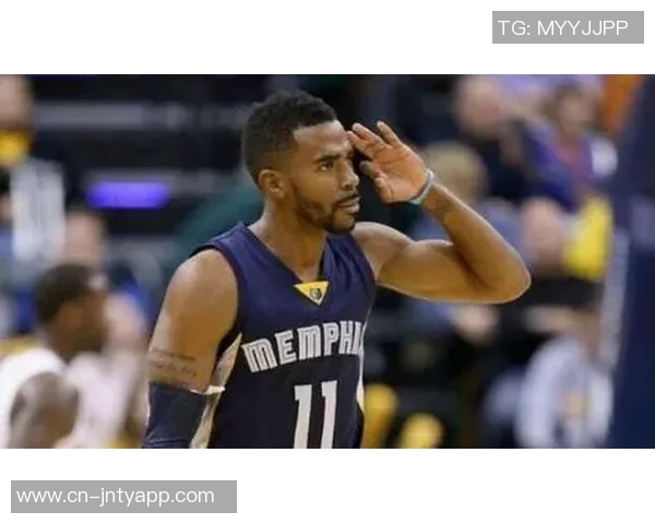 康利赞华子休赛期积极组织训练展现领袖气质显著提升