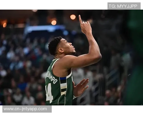 字母哥场均禁区得分233创历史新高超越奥尼尔成传奇 字母哥场均禁区得分233创历史新高超越奥尼尔成传奇