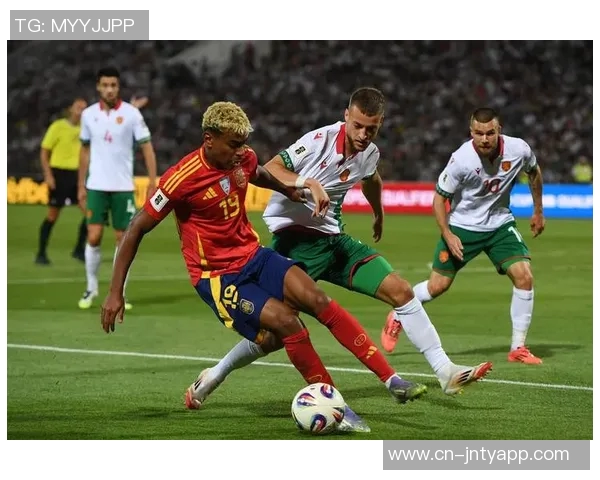 皮克称西班牙世界杯夺冠前景光明亚马尔的成功激励年轻球员