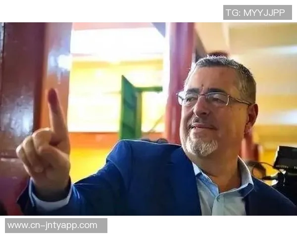 罗马关注阿雷瓦洛桑坦德竞技总监透露冬季转会可能性